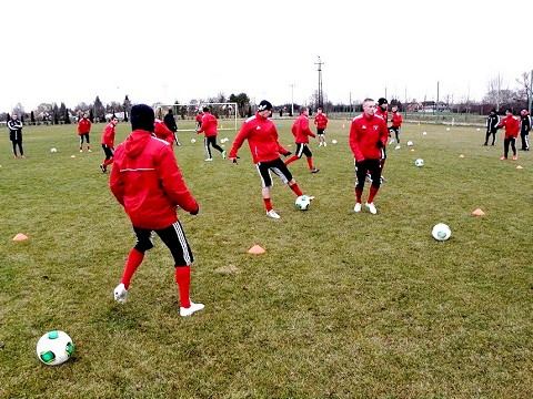 Spartak hrá v sobotu s Pápou, juniorka nastúpi v Gyӧri
