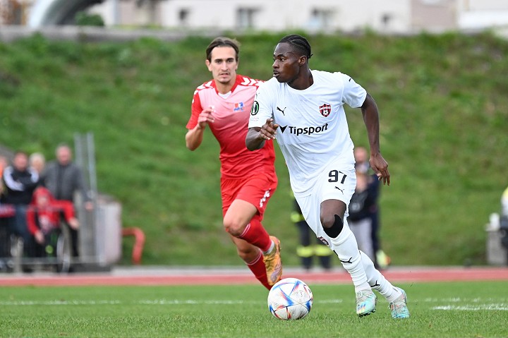 Spartak postúpil v Slovnaft Cup-e cez Považskú Bystricu