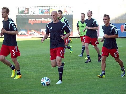 Spartak v sobotu hrať nebude, súper odriekol zápas
