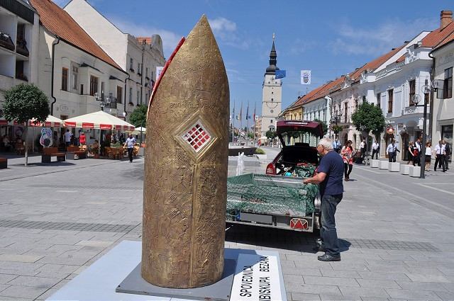 Na pešej zóne nainštalovali Spovednicu arcibiskupa Bezáka