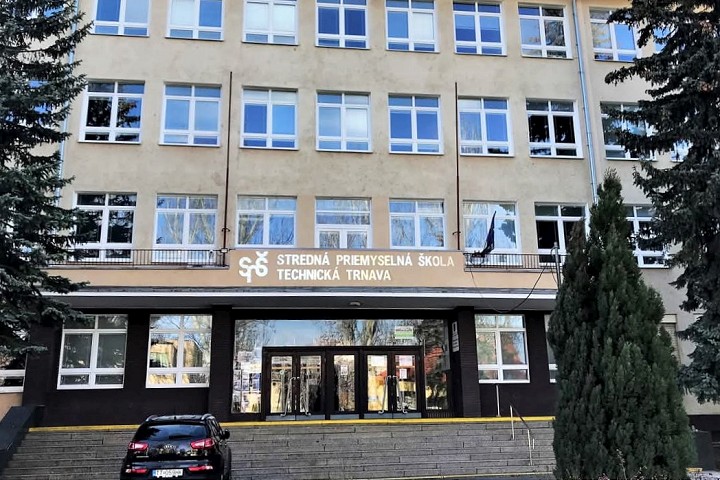 Technické lýceum na SPŠ technickej privíta prvých študentov