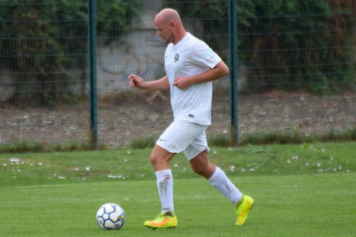 Tréner futbalistov Bieleho Kostola: Kolektív máme výborný, nielen v zasadačke