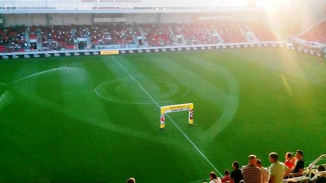 Spartak reaguje na nevyhovujúci stav trávnika, zvažuje inštaláciu hybridného povrchu