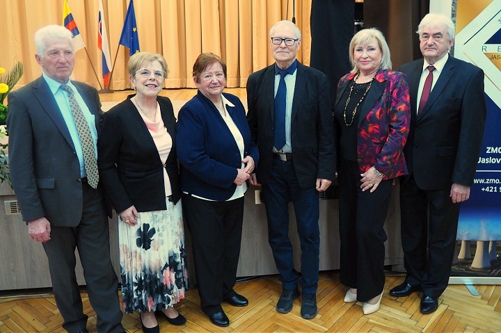 Starostovia a primátori si pripomenuli 35.výročie regionálneho Združenia miest a obcí