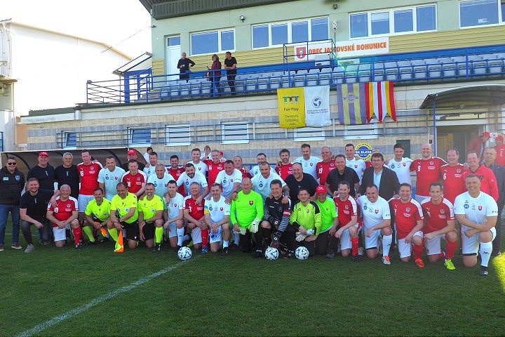 Slovenskí starostovia zdolali kolegov z Rakúska, zahrajú si na trnavskom štadióne