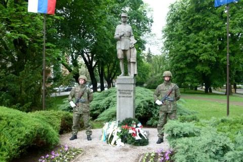 VIDEO: Trnavčania si uctili osobnosť generála Štefánika