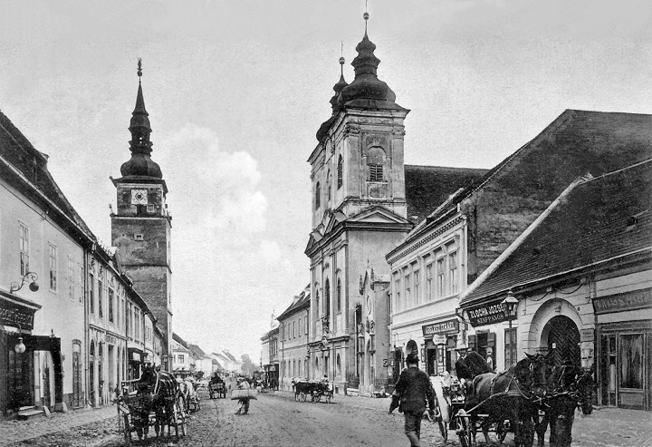 V Trnave pôsobil bratranec Franza Liszta, ktorý učil aj Schneidra - Trnavského
