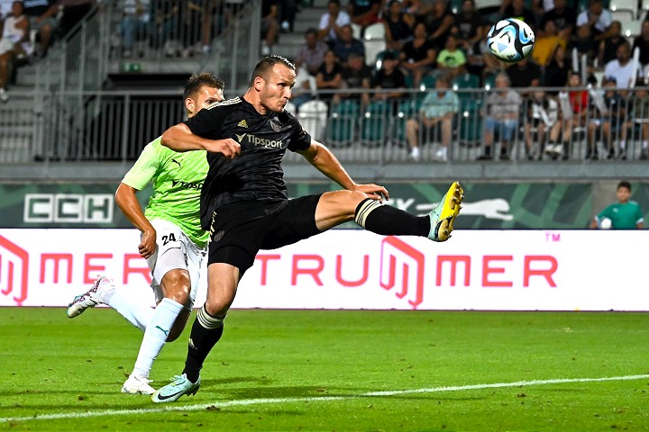 Spartak zahodil v Skalici veľké šance, napokon Takáč zachránil remízu