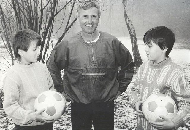 Slávny futbalový útočník Jozef Štibrányi oslavuje osemdesiatiny
