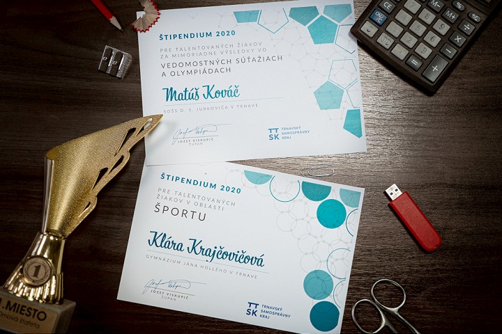 Štipendium 500 eur: Kraj odmenil šikovných študentov