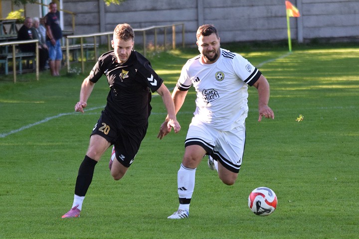 Futbal, 8. liga A: Bohdanovce zdolali Biely Kostol, Slovenská Nová Ves má prvé body
