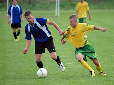 Suchá nad Parnou a Horné Orešany si v nedeľnom derby nič nedarujú