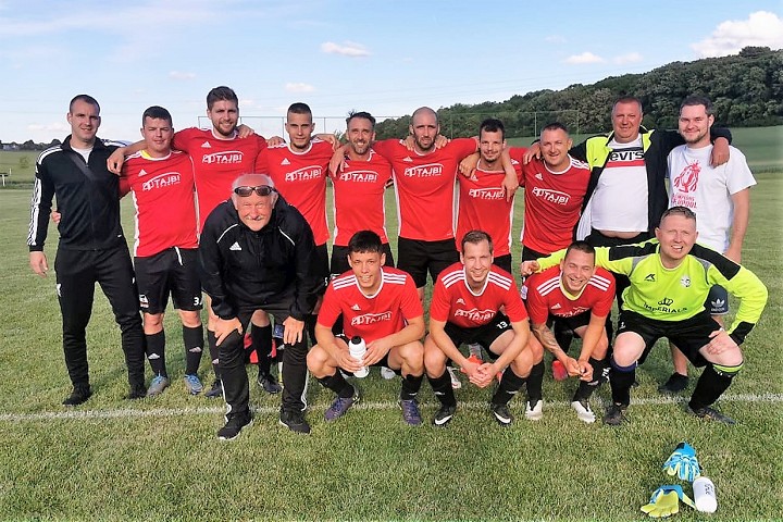 Futbal, 8. liga A, B: Šulekovo vybojovalo postup, Suchá si skomplikovala život