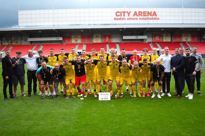 FOTO: Bestrent Cup vyhrali Šúrovce, v dramatickom zápase rozhodli až penalty