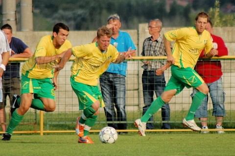 Futbalovú nedeľu otvoria zápasom doma nepokorené Šúrovce