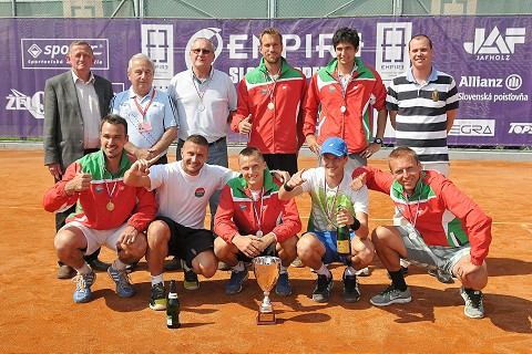 Tenisová senzácia: Ženy i muži trnavského TC Empire vyhrali extraligu družstiev!