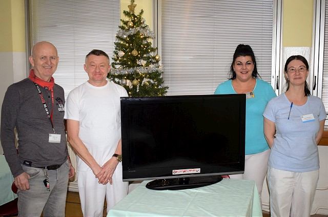 Fanúšik Spartaka venoval trnavskej pôrodnici televízor
