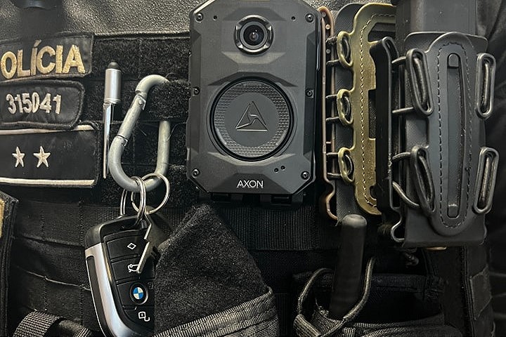 Policajti Pohotovostnej motorizovanej jednotky už majú na sebe kamery