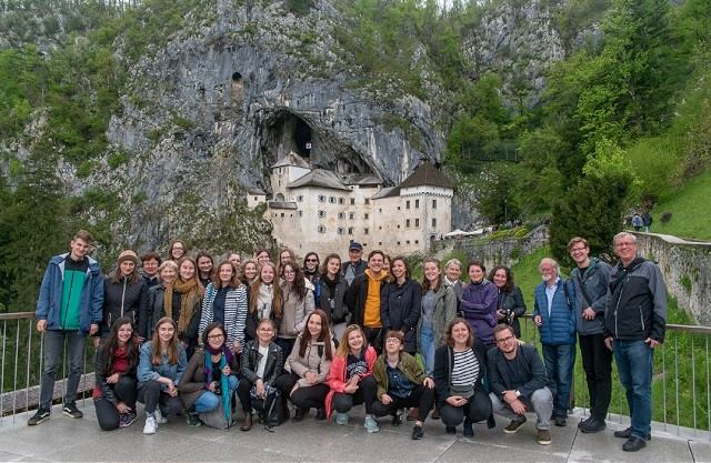 Univerzita tretieho veku: záujmové vzdelávanie, ktoré prináša osobný rast