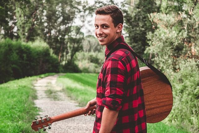 Vo Zvončíne pripravujú Vianočné trhy, vystúpi aj Tomáš Karlík zo Superstar