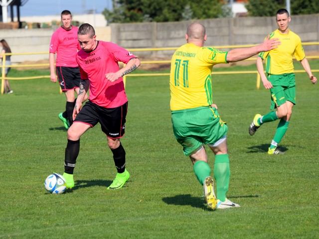 Futbal, 7. liga A: Špačince deklasovali Bohdanovce, Kátlovce zosadili Biely Kostol
