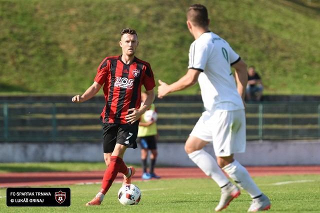 Futbal, 2. a 3. liga: Juniori naložili Svätému Juru sedmičku, Paukner dal hetrik