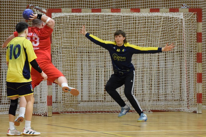 Nevšedný príbeh: Nemecký hádzanár Toni Grosse študuje v slovenčine, chytá za Trnavu