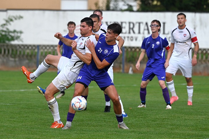 Futbal, 5. a 6. liga: Vrbové opäť bodovalo naplno, Hlohovec a Cífer neuspeli
