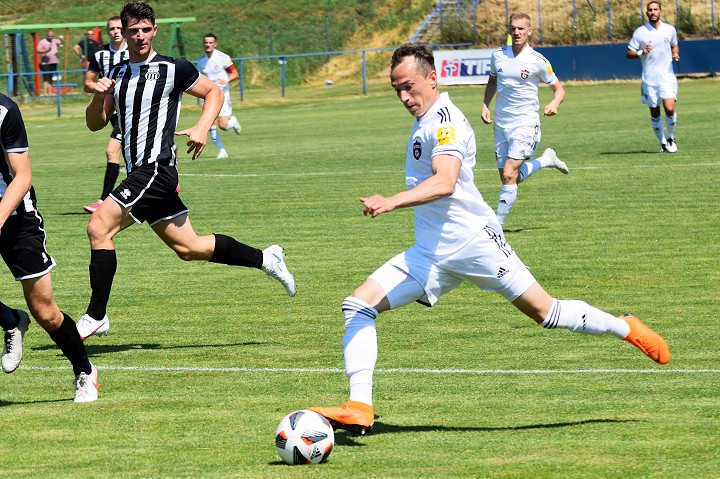 V Spartaku nebude pokračovať Trajkovski, Gašparík si finalizuje profi licenciu