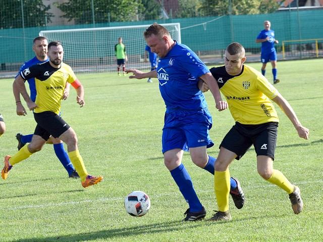 Futbal, 7. liga B: Pečeňady vyhrali v Šulekove, Trakovice zdolali Ostrov