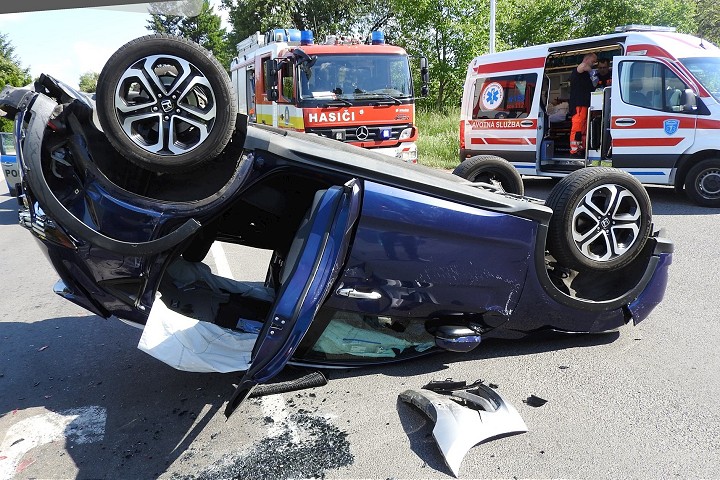Križovatka pred Trakovicami: Za dva dni dve vážne dopravné nehody