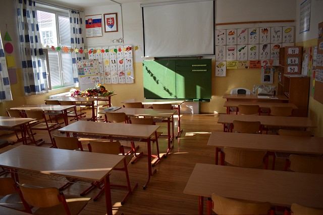 Zlučovanie základných škôl s materskými bude v Trnave pokračovať