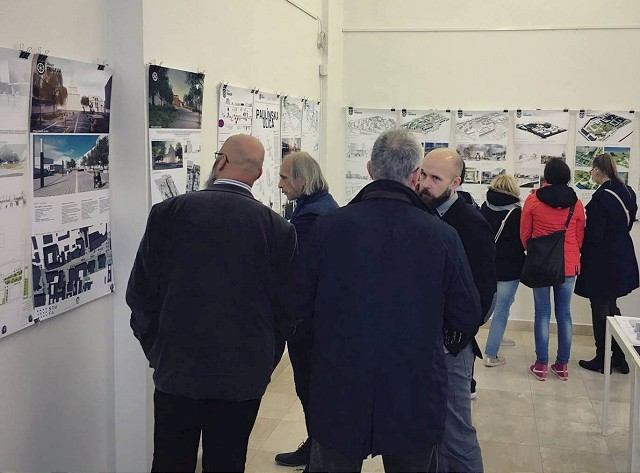Budúci architekti dali na papier svoje videnie mesta, návrhy vystavujú na radnici