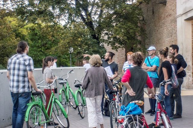 V Trnave budú aj v tomto roku cykloprehliadky mesta v sprievode architekta