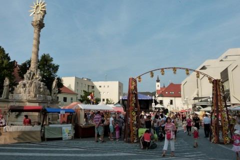 VIDEO: Festival Trnavská brána otvorili domáce folklórne súbory