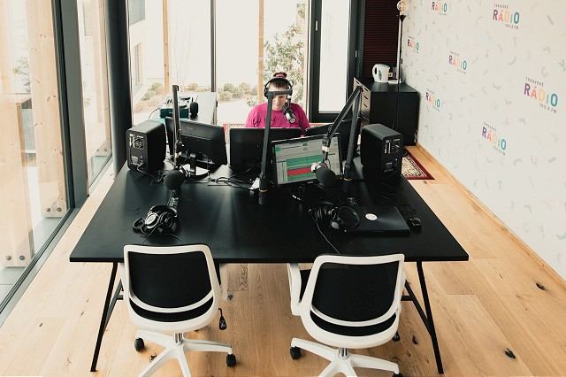 Trnavské rádio vysiela z vynoveného štúdia