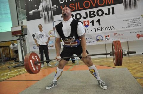 Trojbojári dali latku poriadne vysoko