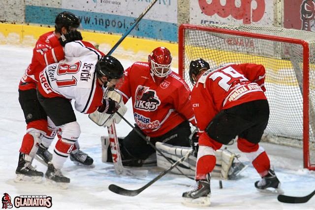 Trnavskí hokejisti prehrali s Považskou Bystricou po predĺžení