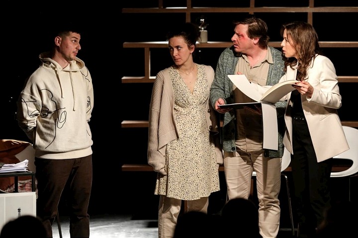 Túlavé divadlo mieri do Malého Berlína s komédiou z pera Jakuba Nvotu