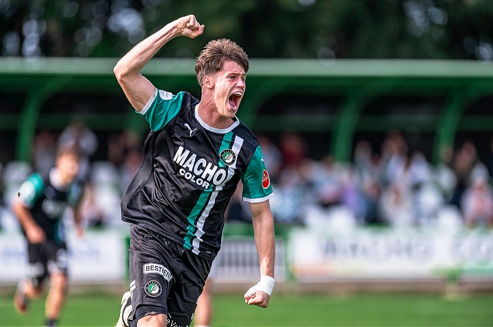 Futbal, 2. liga: Malženice rozdielom triedy porazili béčko Slovana