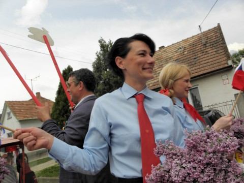 VIDEO: Manifestácia: Proletári všetkých krajín, spite sa!