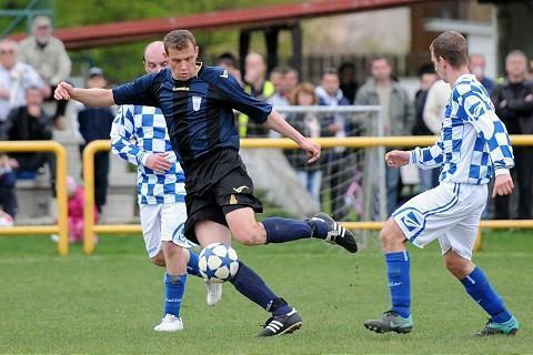 Futbal, OSB: Záchranári v Červeníku, Vachan upadol do bezvedomia