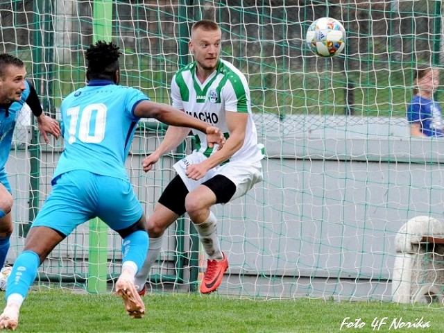 Futbal, 3. liga: Malženice rozdrvili béčko Nitry, juniorka Spartaka dostala na záver päťku