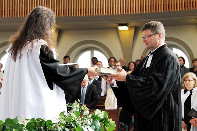 Trnavskí evanjelici majú nového farára, privítanie mal emotívne