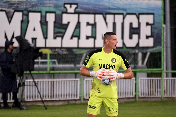 Futbal, 2. liga: Malženice boli blízko k bodu, s béčkom Žiliny nevyužili penaltu