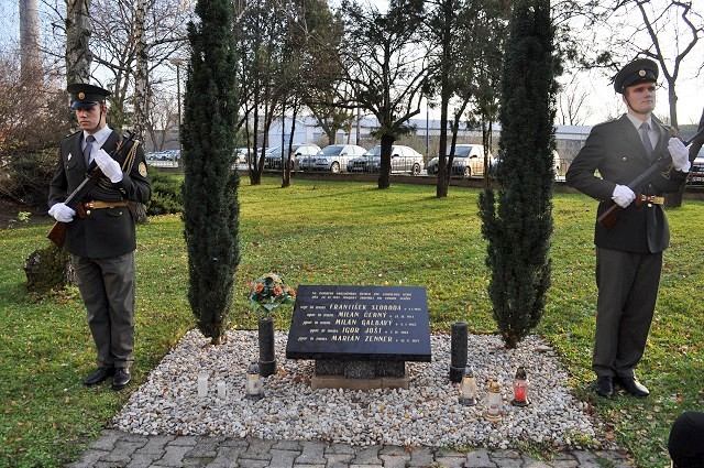 Utečenci z Leopoldova sa dostali aj do Trnavy, v Kamennom mlyne havarovali