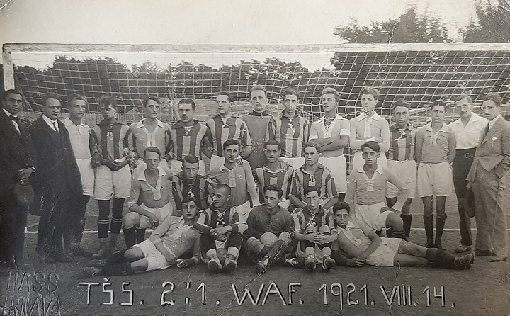 Najčastejšími súpermi Trnavčanov boli v úvode futbalovej histórie Viedenčania