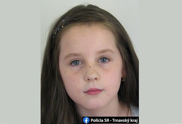 Polícia pátra po nezvestnej školáčke Viktórii z Piešťan