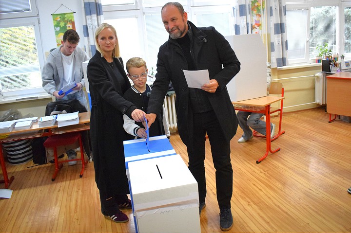 Viskupič ocenil podnety ľudí z kampane, Lančarič a Hambálek chválili korektnosť