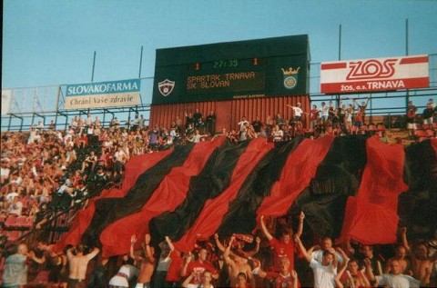 Spartak oldschool: Takto sa fandilo v deväťdesiatych rokoch